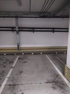 Машиноместо, 14 м²