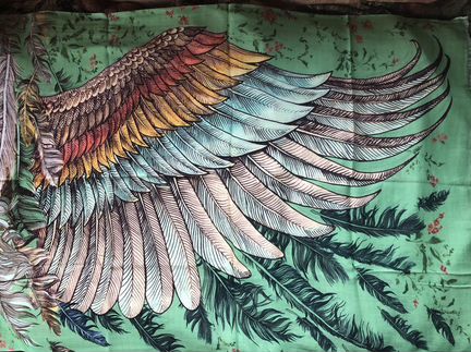 Shovava шарф палантин с крыльями шовава