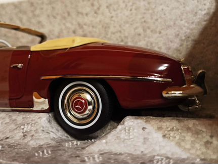 Mercedes 190 SL w121 1955-1963 Norev 1:18