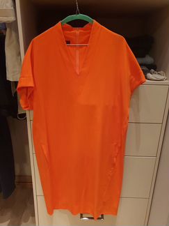 Платье Escada 44 российского размера