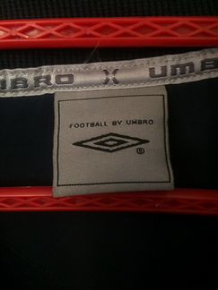 Куртка umbro новая