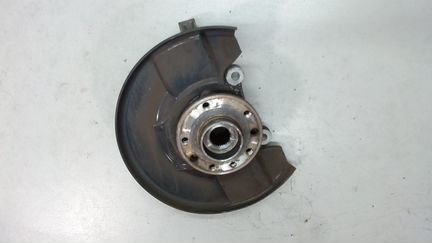 Ступица (кулак, цапфа) правая передняя Saab 9-3, 2