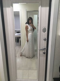 Новое свадебное платье с кружевом