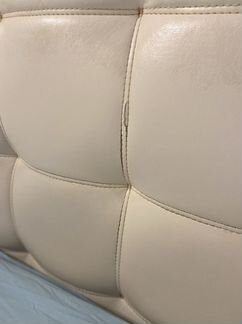 Кровать с подъемным механизмом