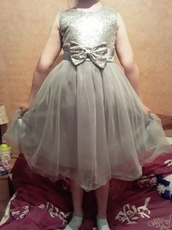 Нарядное платье