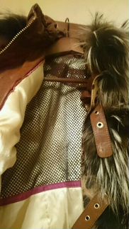 Куртка кожаная дизайнерская с жилеткой из лисы с к