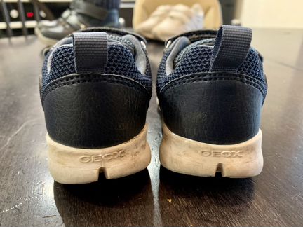 Кроссовки geox