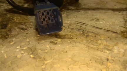 Педаль газа электронная Omega B / Омега Б Б/У