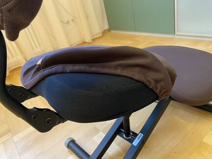 Смарт стул с чехлами на подушки