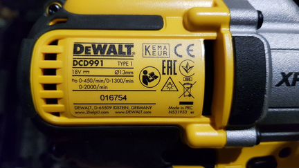Dewalt DCD991 новая тушка в кейсе