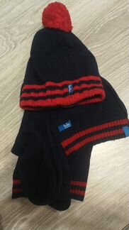 Шапка и шарф Button Blue