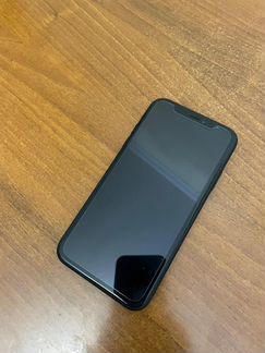 Телефон iPhone xr