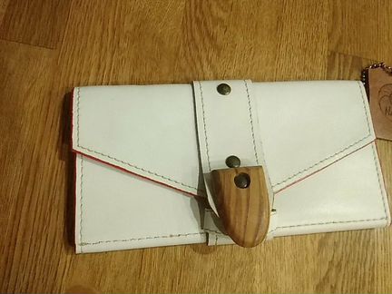 Портмоне,клатч женский из натуральной кожи и дерев