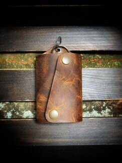 Ключница hand made,из кожи верблюда