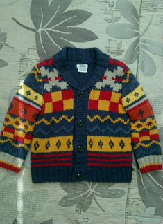 Клевый яркий Джемпер на годик