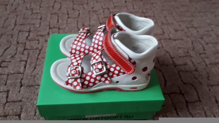 Сандалии ортопедические р.30