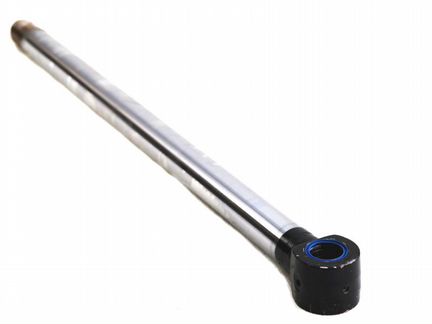 Шток цилиндра передней стрелы на JCB 590/40585