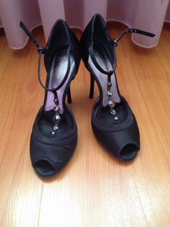 Атласные туфли ElMonte