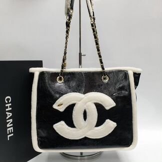 Сумка Chanel Меховая