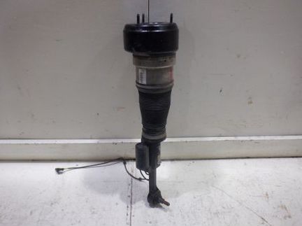 Пневмоамортизатор передний правый Мерседес W221 S