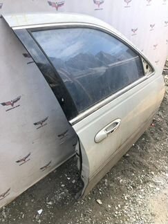 Дверь передняя Lincoln Towncar