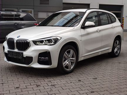 BMW X1 2.0 AT, 2020