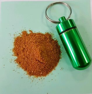 Брелок с самым острым перцем в мире, очень острый