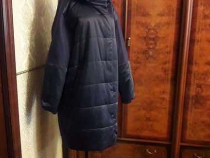 Пальто демисезонное, новое, 54 разм