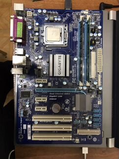 Метринская плата с процессором и памятью