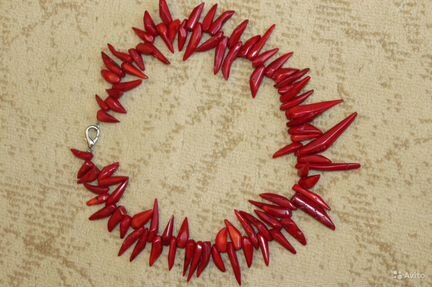 Новые коралловые бусы возможен обмен