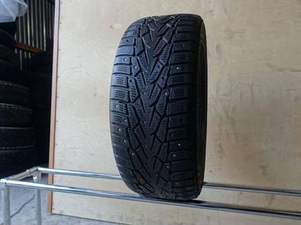 205 60 16 Nokian Hakkapelitta 7 96TE XL