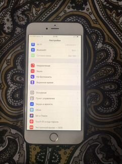 Телефон iPhone