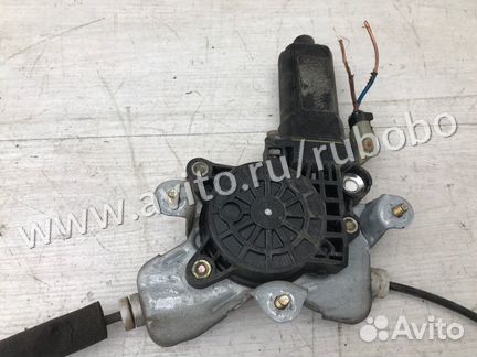 Стеклоподъемник передний правый Hyundai Sonata EF