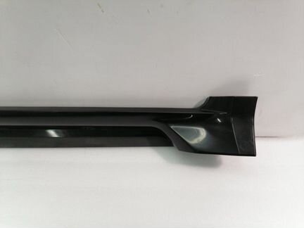 Накладка на порог правая Mitsubishi Pajero Sport