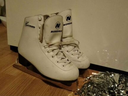 Фигурные коньки 33 размер