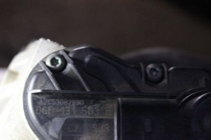 Клапан рециркуляции картерных газов Volkswagen