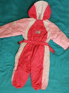 Яркий комбинезон для девочки 