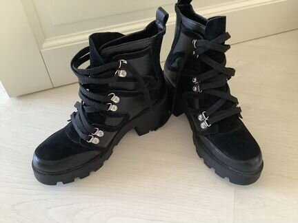 Ботинки женские