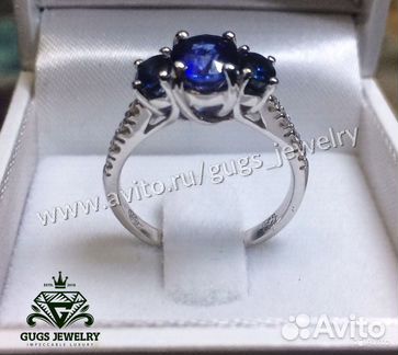 Кольцо белое золото