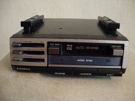 Автокассетник Sanyo. Япония. 1970-ые