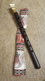 Дудук (армянский музыкальный инструмент)