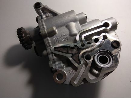 Масляный насос Volkswagen 1.8 2.0 CCT