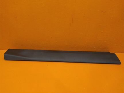 Молдинг двери передний левый Hyundai Grand Santa